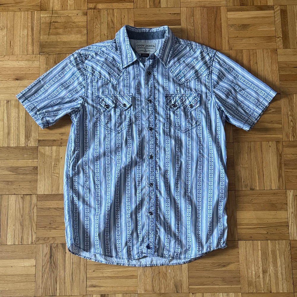 [SOLD!] Cody James Short Sleeve Western Shirt